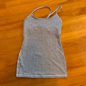 Lululemon power Y tank - black and white print 4